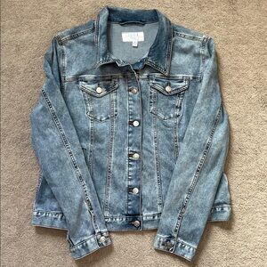 Time and Tru blue denim jean jacket stretch